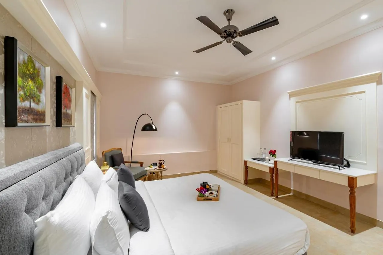 1 Amiras - Entire Villa At Fateh Sagar, أُودايبور بيت ضيافة