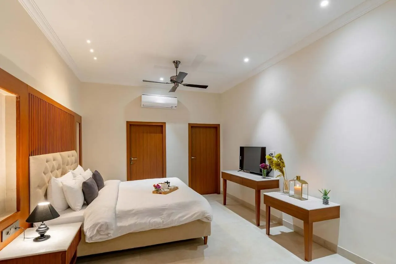1 Amiras - Entire Villa At Fateh Sagar, أُودايبور