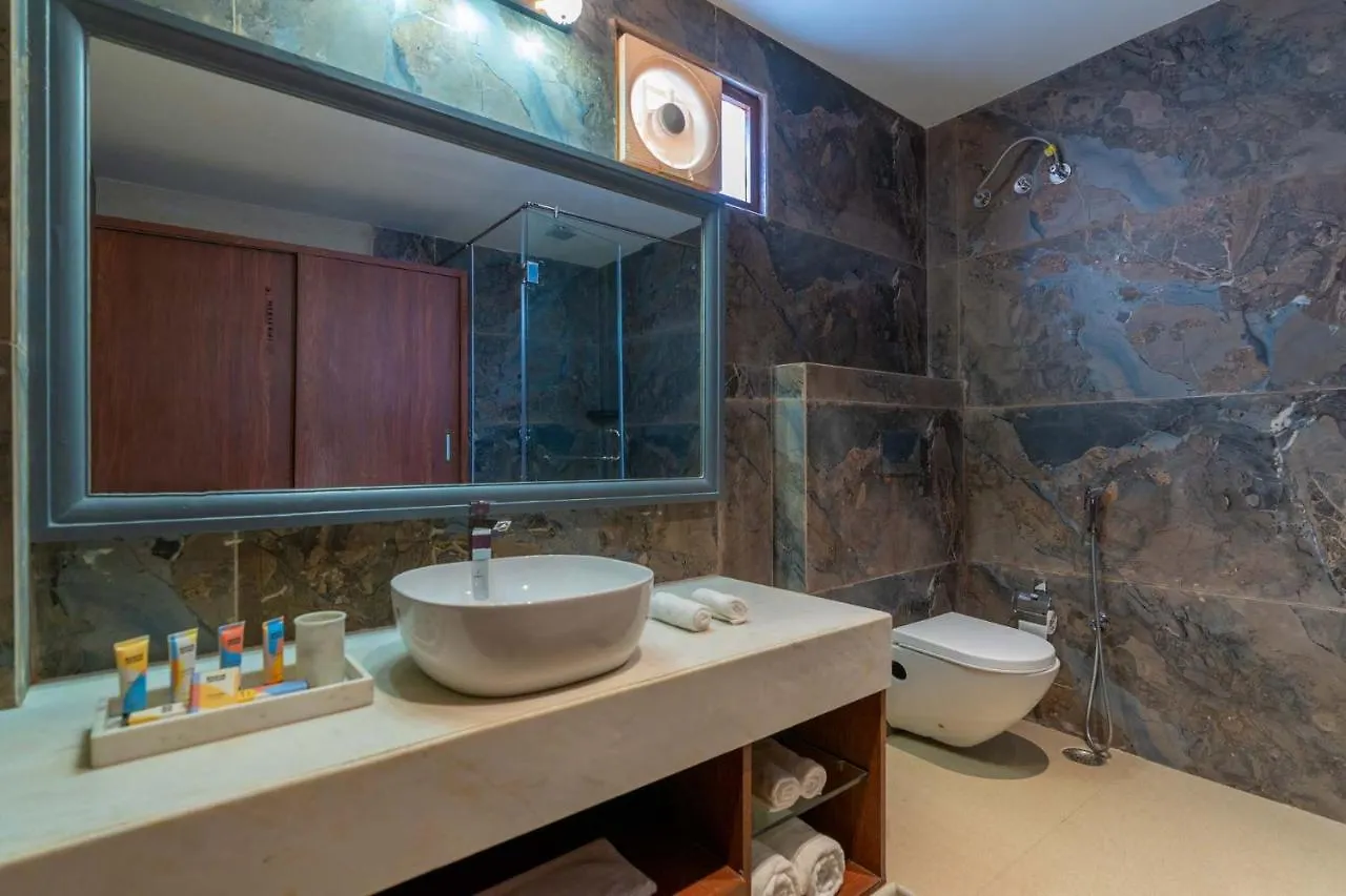 1 Amiras - Entire Villa At Fateh Sagar, أُودايبور