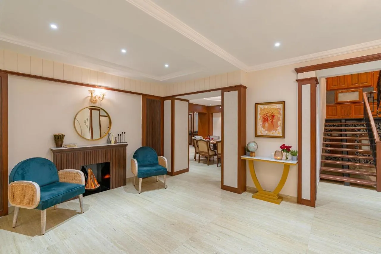 1 Amiras - Entire Villa At Fateh Sagar, أُودايبور بيت ضيافة