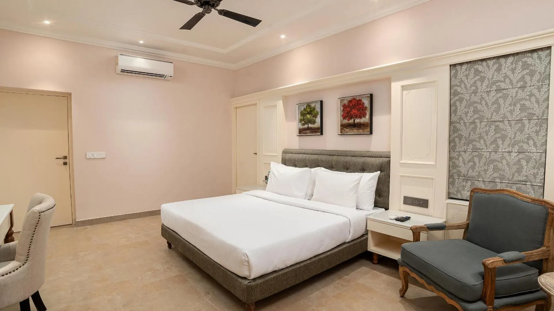 1 Amiras - Entire Villa At Fateh Sagar, أُودايبور الهند