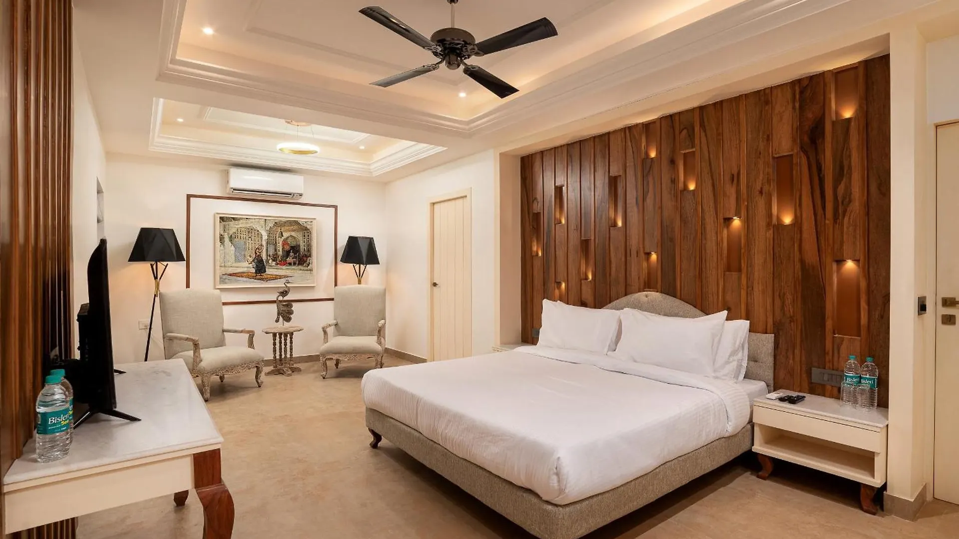 بيت ضيافة 1 Amiras - Entire Villa At Fateh Sagar, أُودايبور